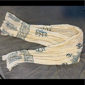 Pretty Beige Scarf With Symbols 💛